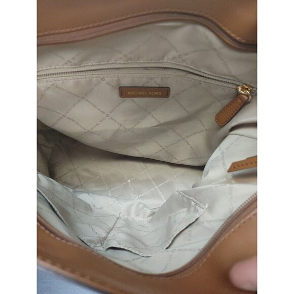 Michael Kors Center Stripe Morgan LG Tote - Picture 11 of 11